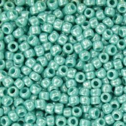 Toho - 8/0 - Opaque-Lustered Turquoise 10g