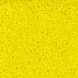 Toho - 15/0 -Opaque Dandelion 5g