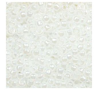 Toho - 8/0 - Ceylon Snowflake 10g