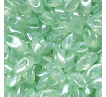 Korálky MIYUKI Long MAGATAMA - 4x7mm - Transparent Mint Luster - Discontinued - 5g