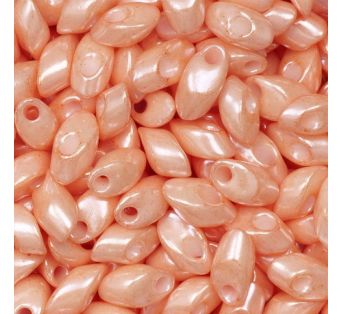 Korálky MIYUKI Long MAGATAMA - 4x7mm - Opaque Salmon - 5g