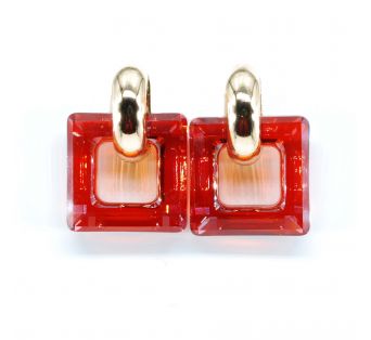 ELEGANTNÉ napichovacie náušnice - Štvorec Red Magma