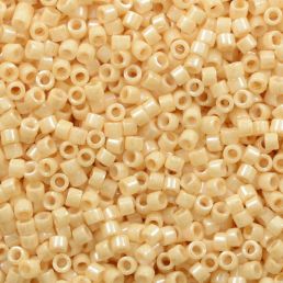 Miyuki Delica 11/0 - Antique Beige Ceylon DB0204 - 5 g