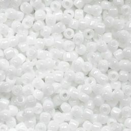 Toho round- 11/0 - Opaque White 10 g